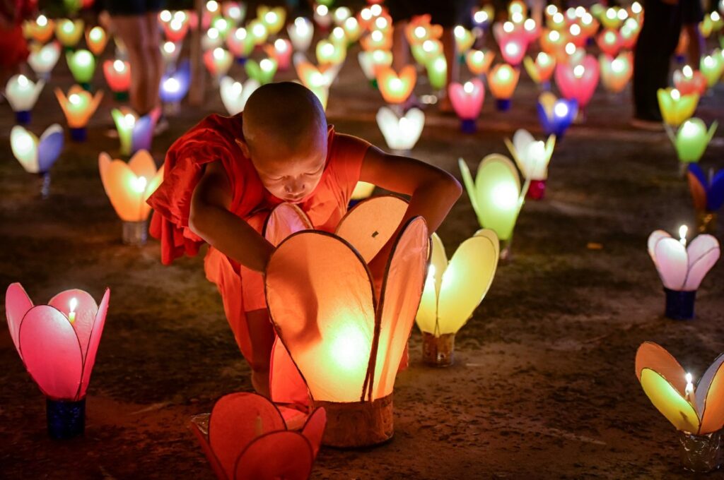 Boun Ok Phansa & Festival of Lights